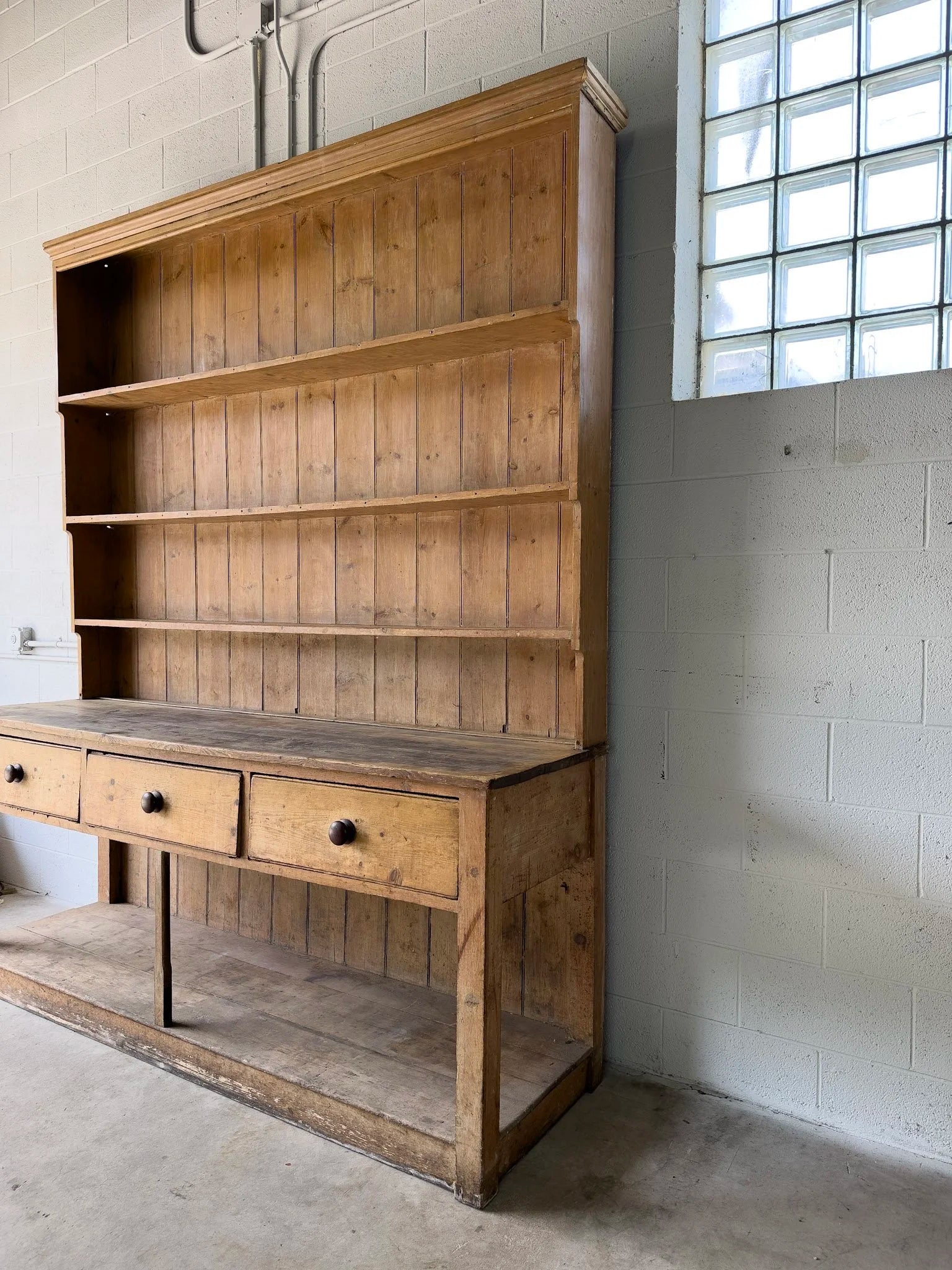 Monumental Victorian pine kitchen dresser