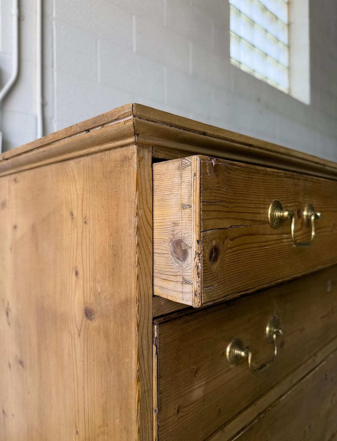 Beautiful English pine dresser with brass handles