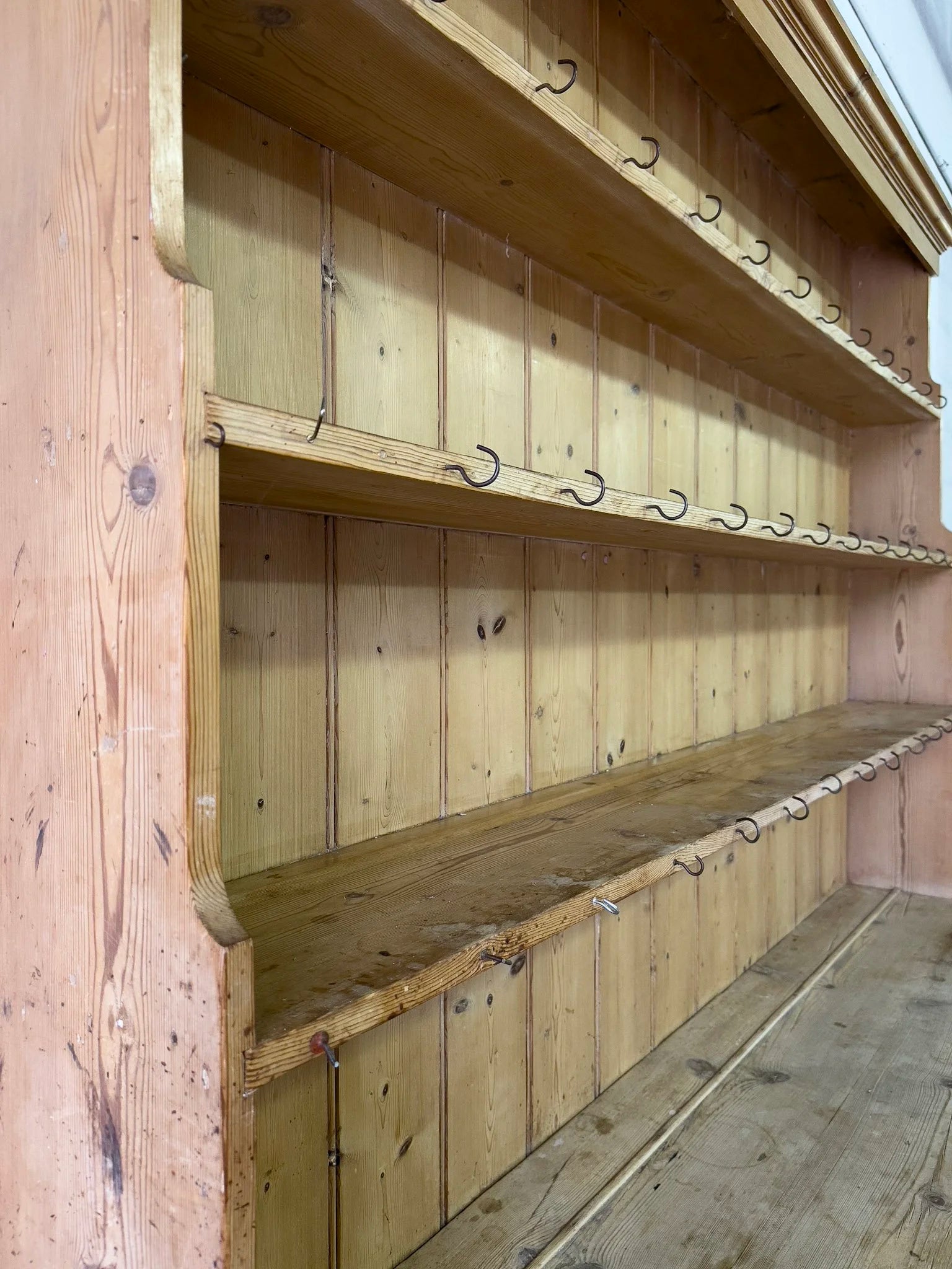 Antique pine hutch with open lower shelf