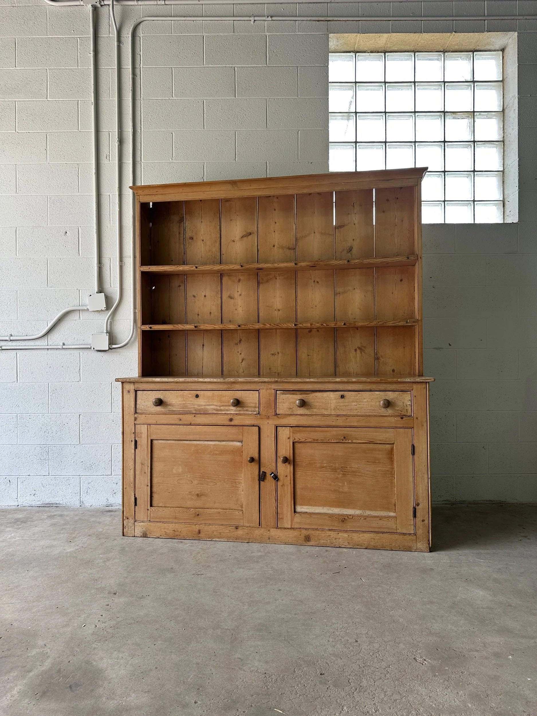 Antique pine kitchen dresser