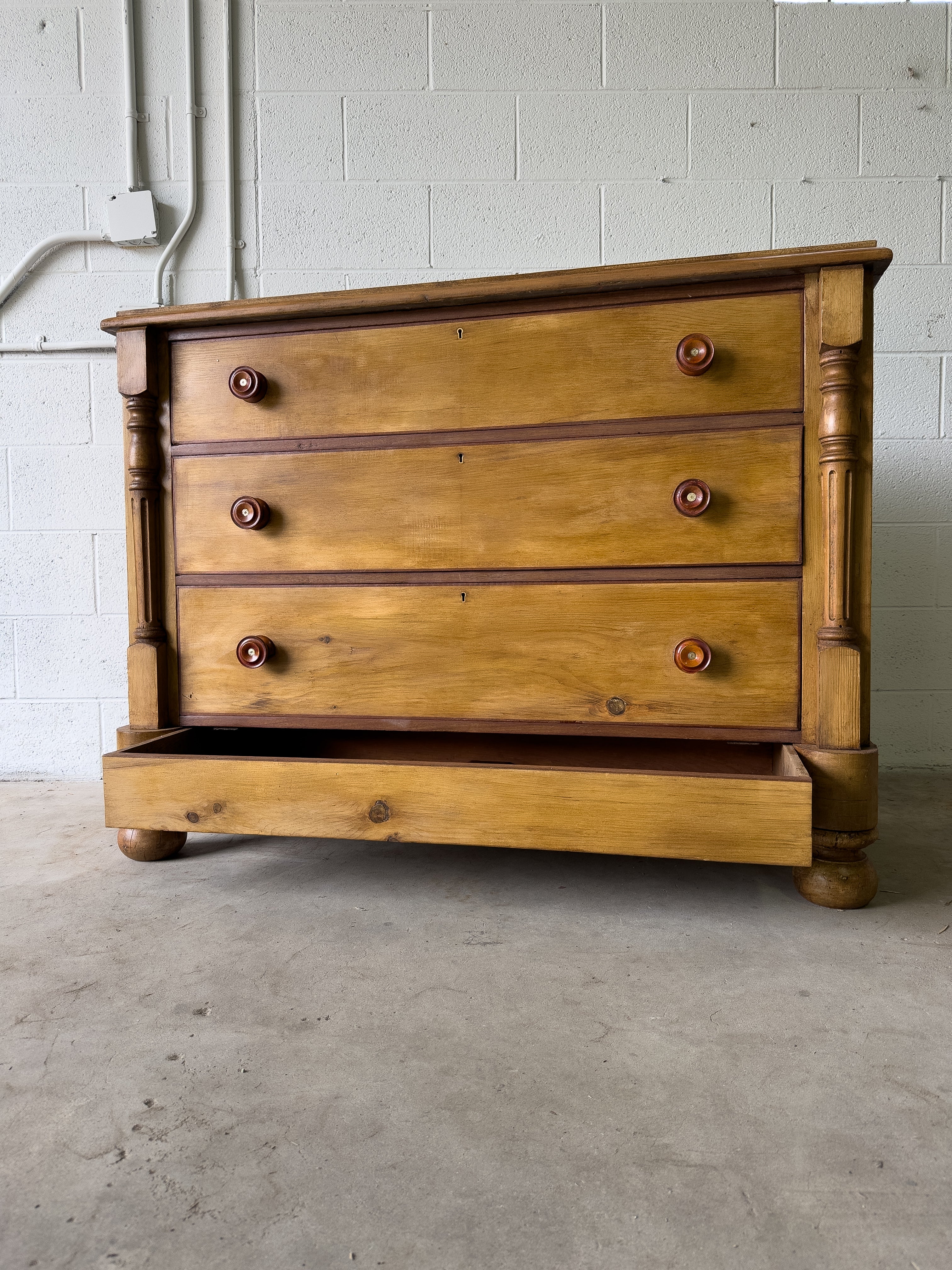 Antique pine chest of drawers with hidden compartment