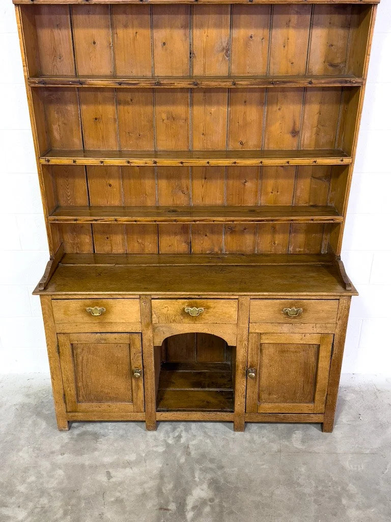 Antique oak kitchen dresser