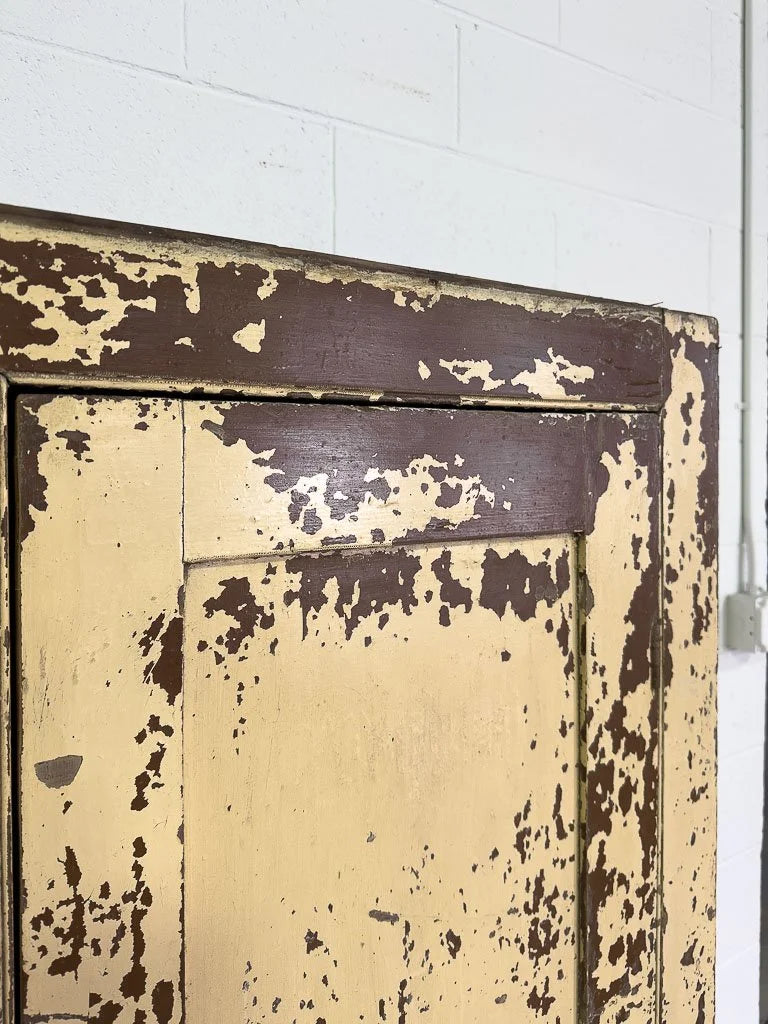 Primitive cupboard in chippy paint