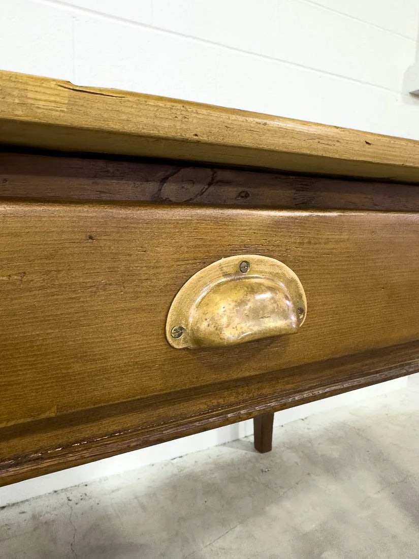 Darling English antique kitchen table with cutlery drawer