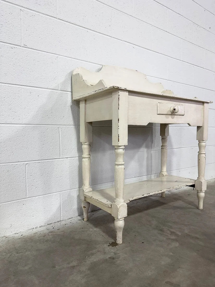 Painted English washstand