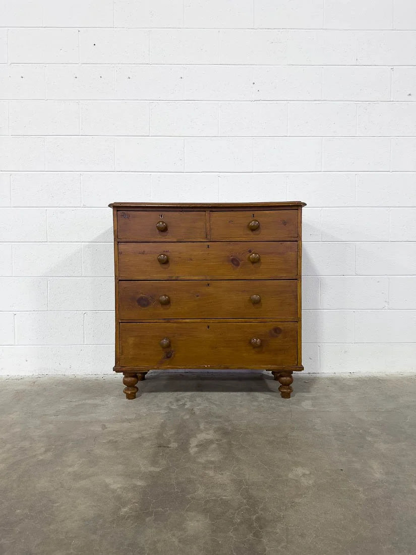 Antique pine dresser