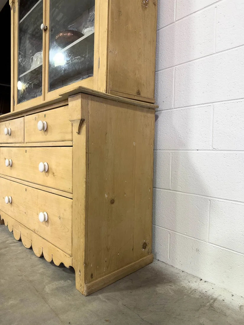 Scalloped English pine hutch