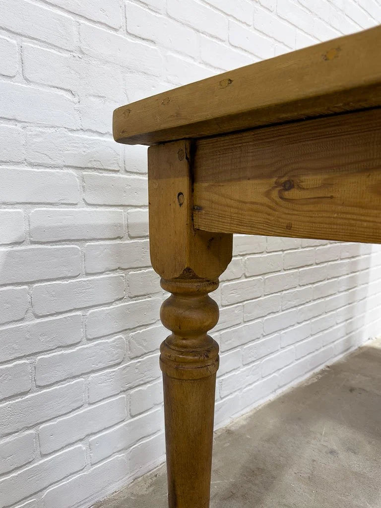 Antique pine kitchen table with breadboard ends