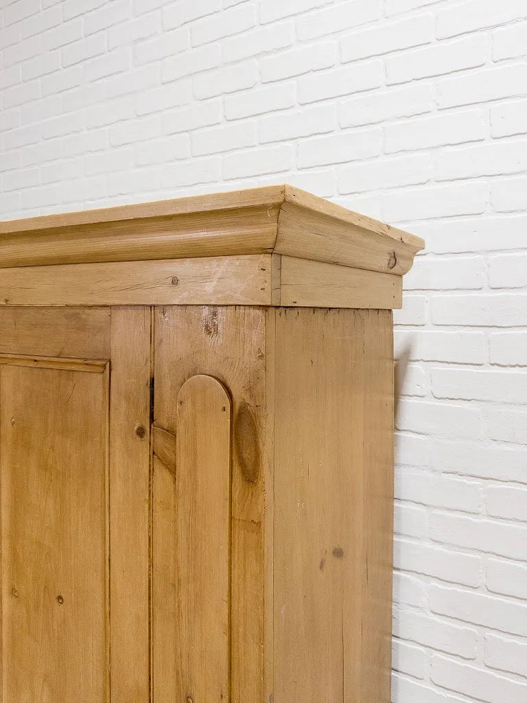 Victorian pine wardrobe with a drawer