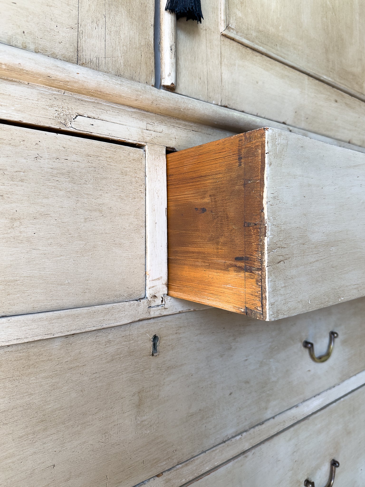 Georgian antique pine cupboard with 6 drawers