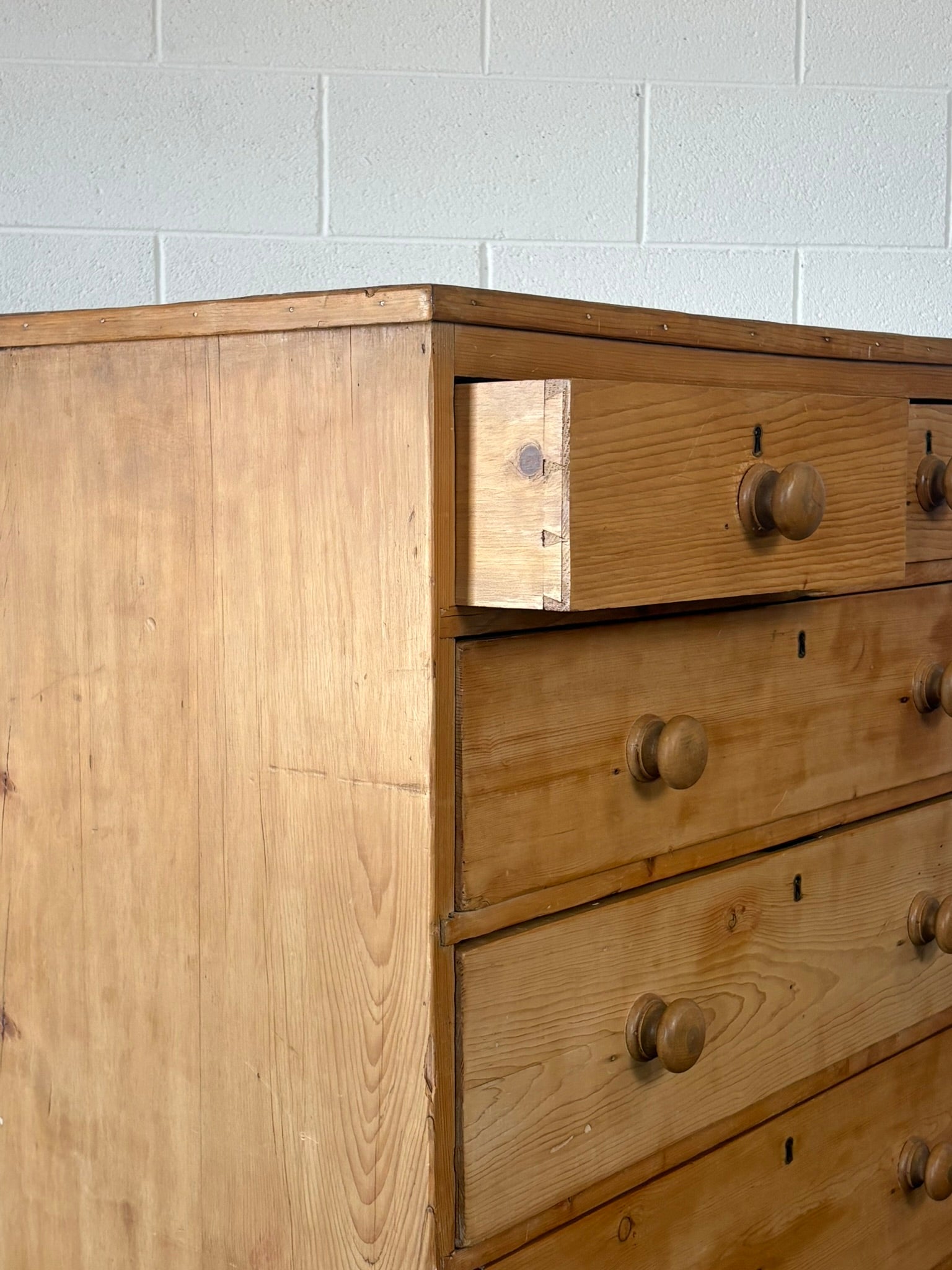 Victorian Pine Chest of Drawers