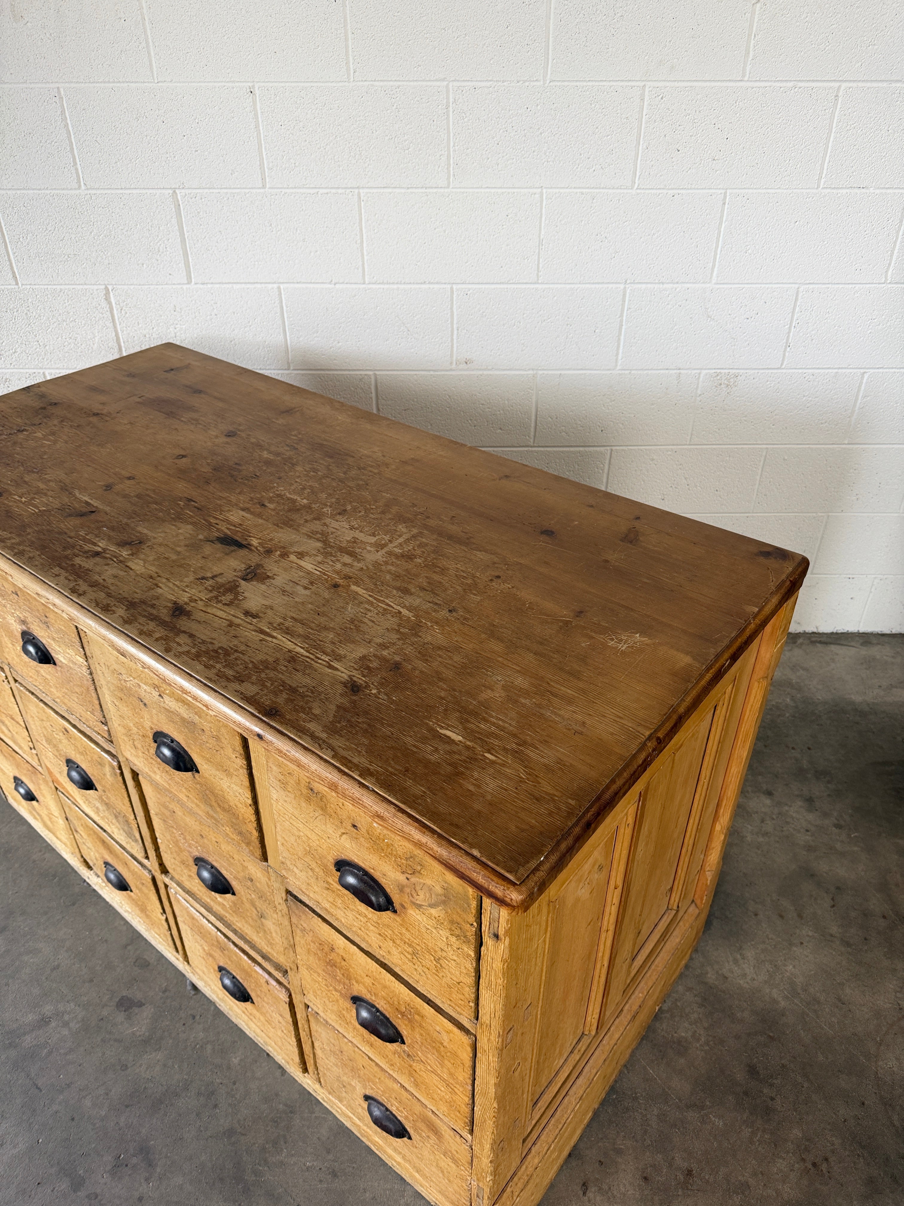 Victorian Pine Island/Bank of Drawers
