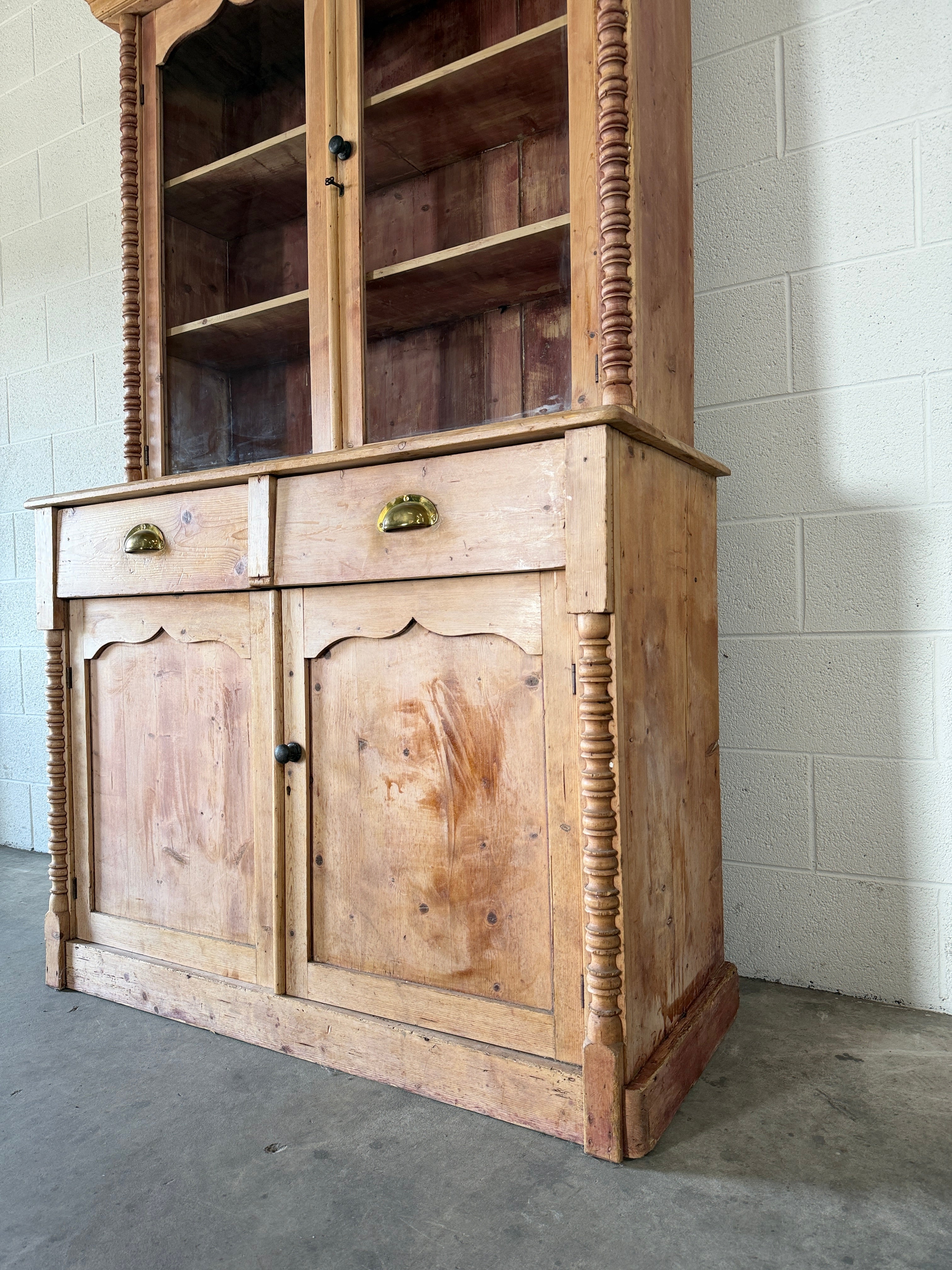 Cornish Pine Dresser with Wavy Glass Drawers