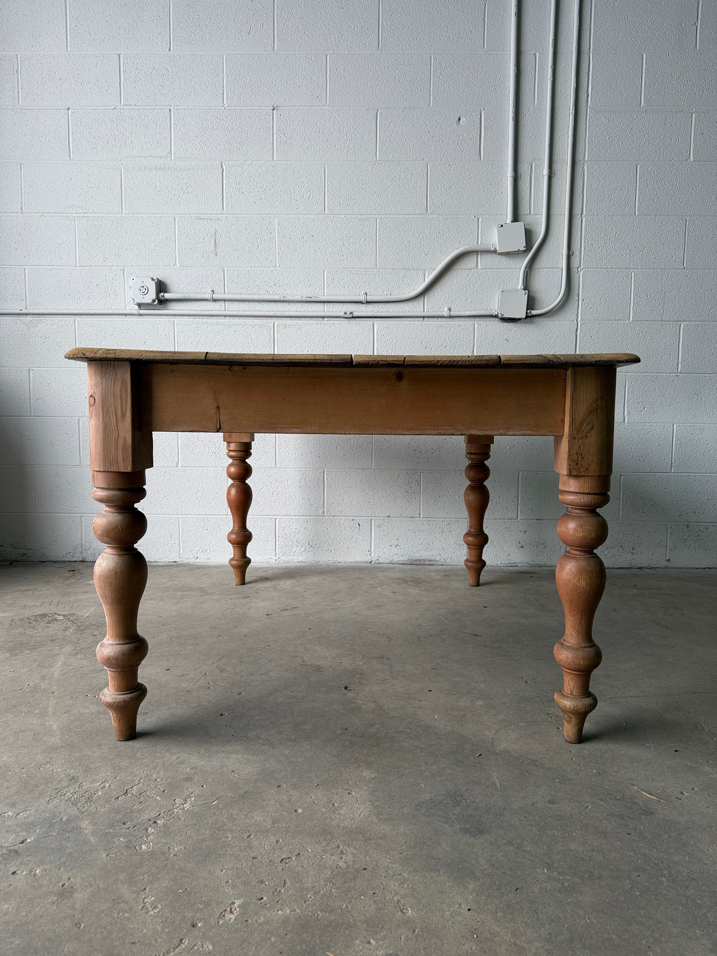 Gorgeous antique turned leg dining table