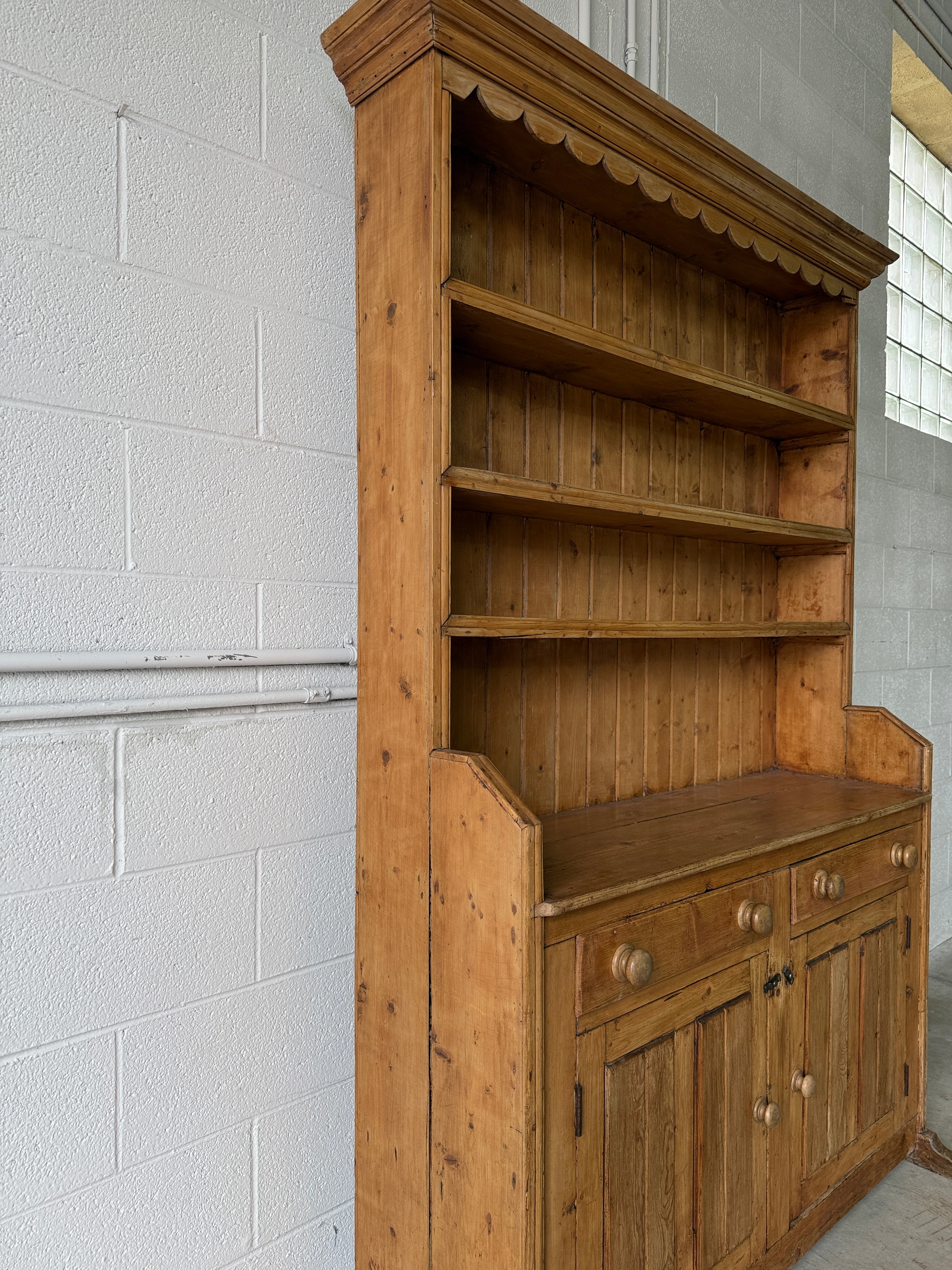 Wonderful scalloped Irish kitchen dresser