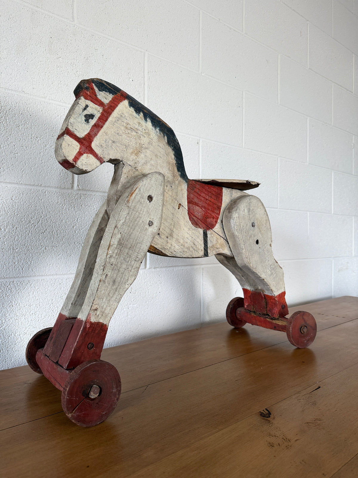 French horse on wheels
