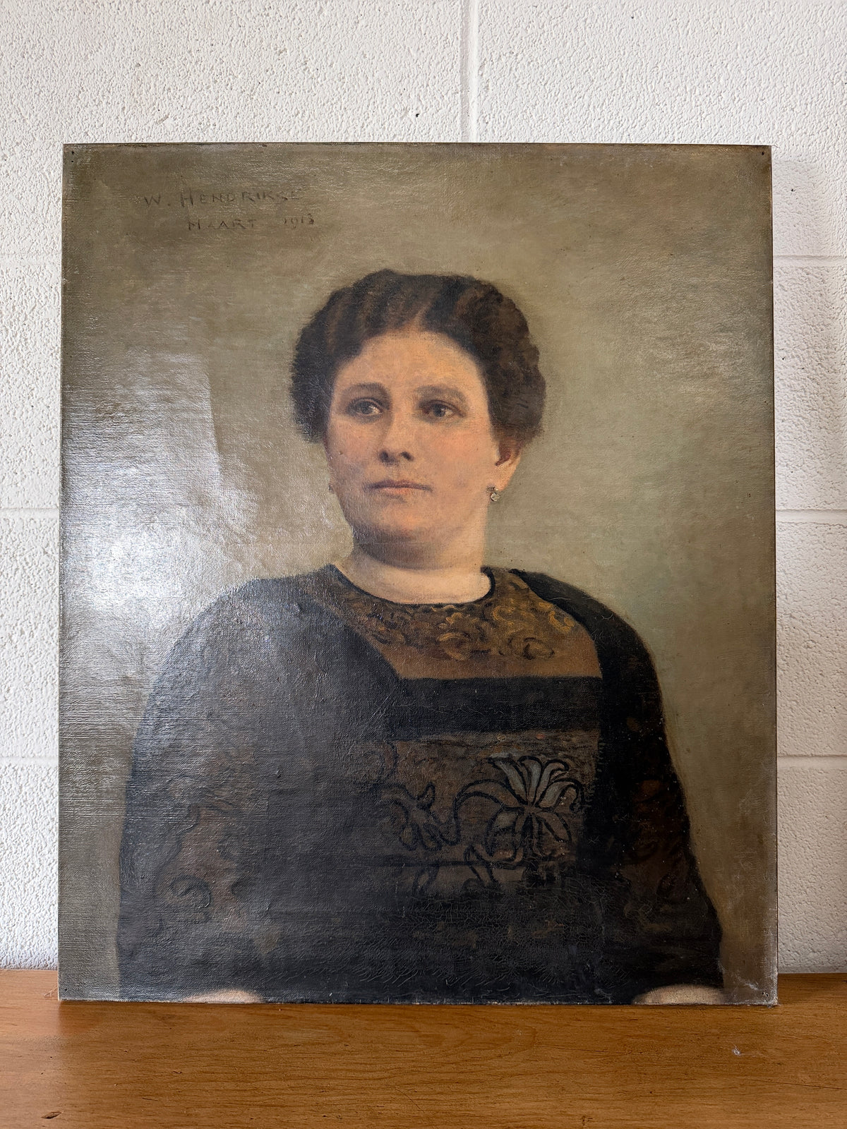 Pair of antique oil portraits
