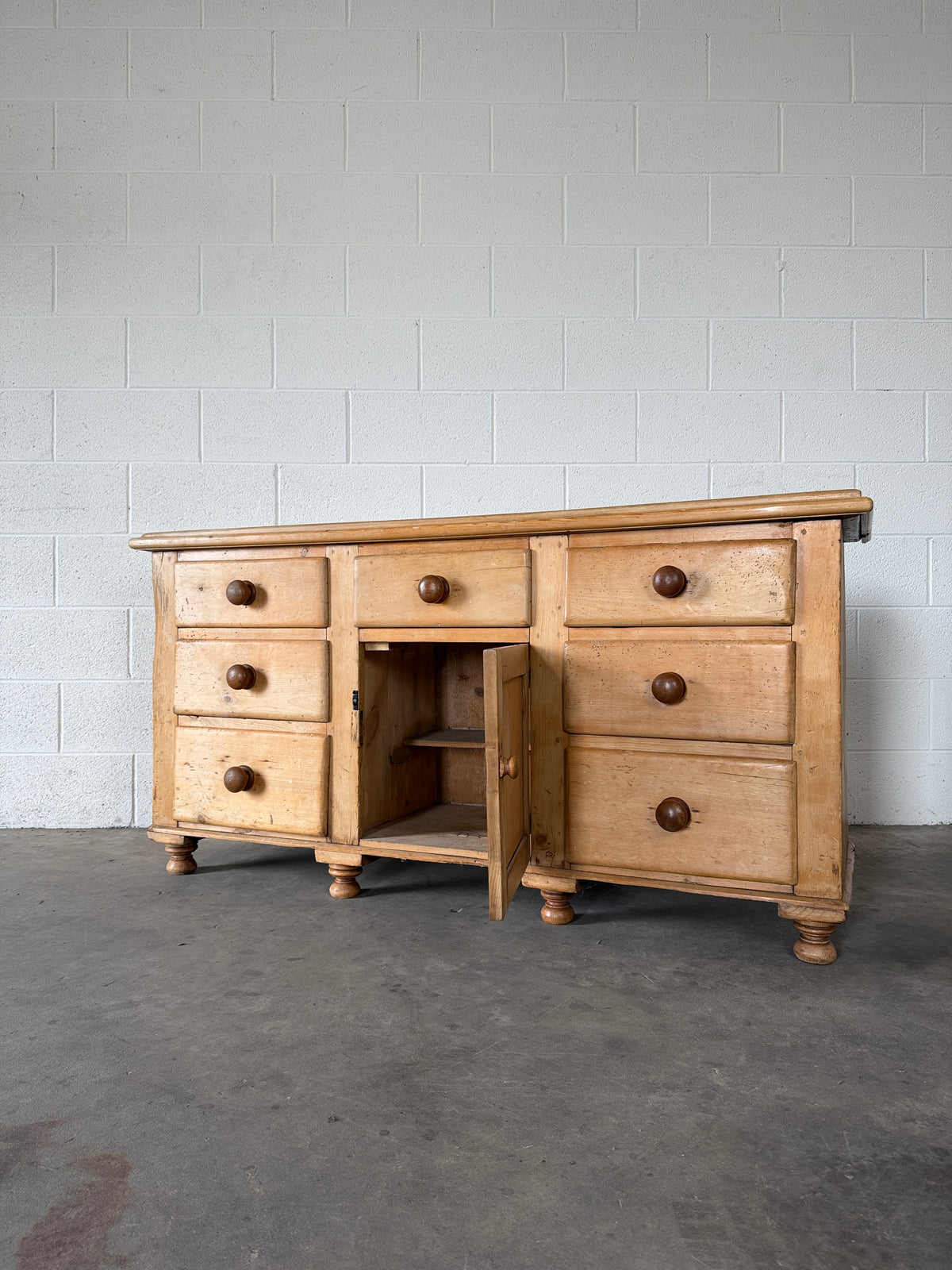 Classic English Pine Sideboard with Central Cupboard