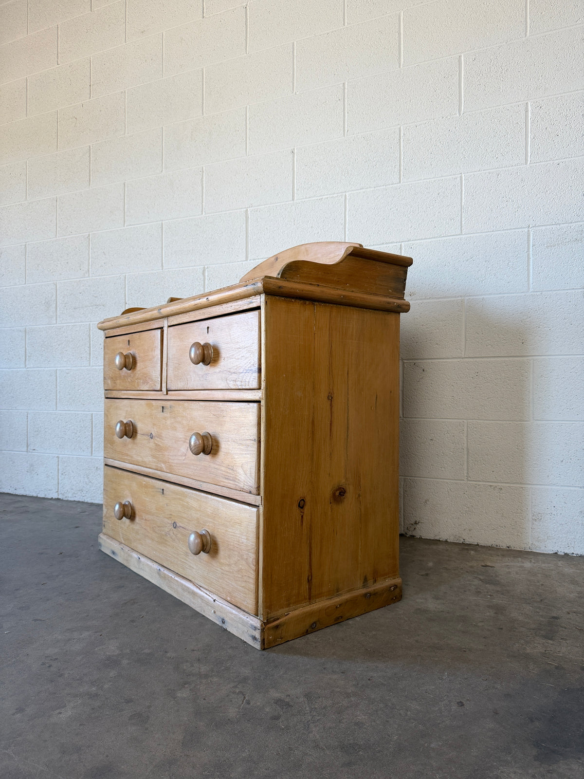 English pine dresser with gallery back