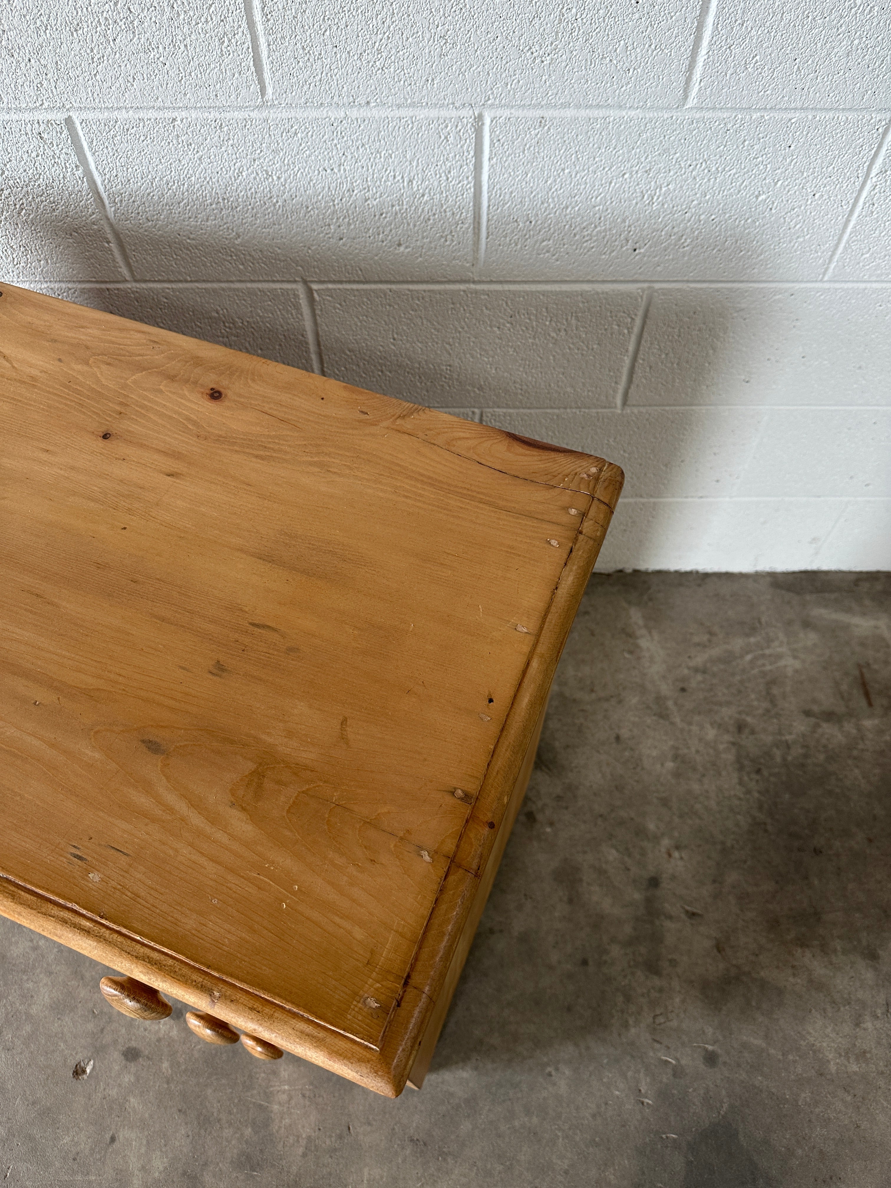 Small antique chest of drawers or nightstand
