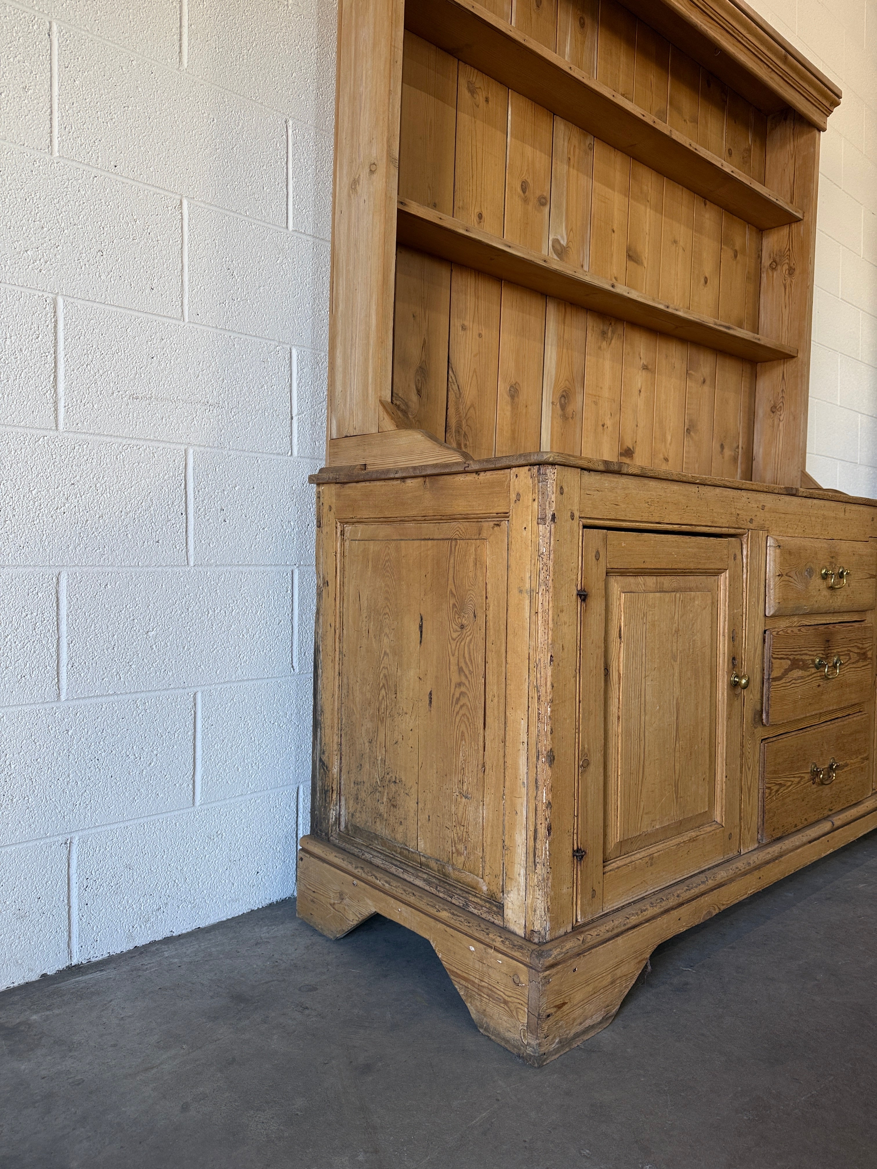Early 19th‑Century and later English pine kitchen dresser