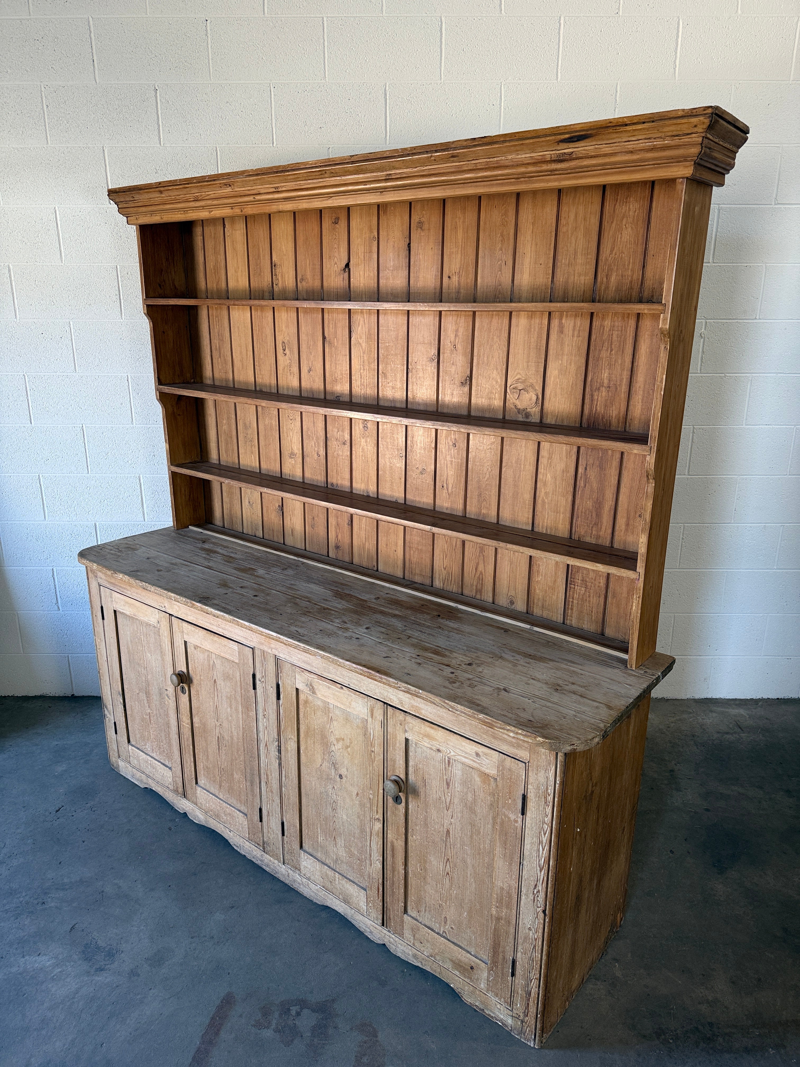 Early 19th‑Century and later English pine kitchen dresser