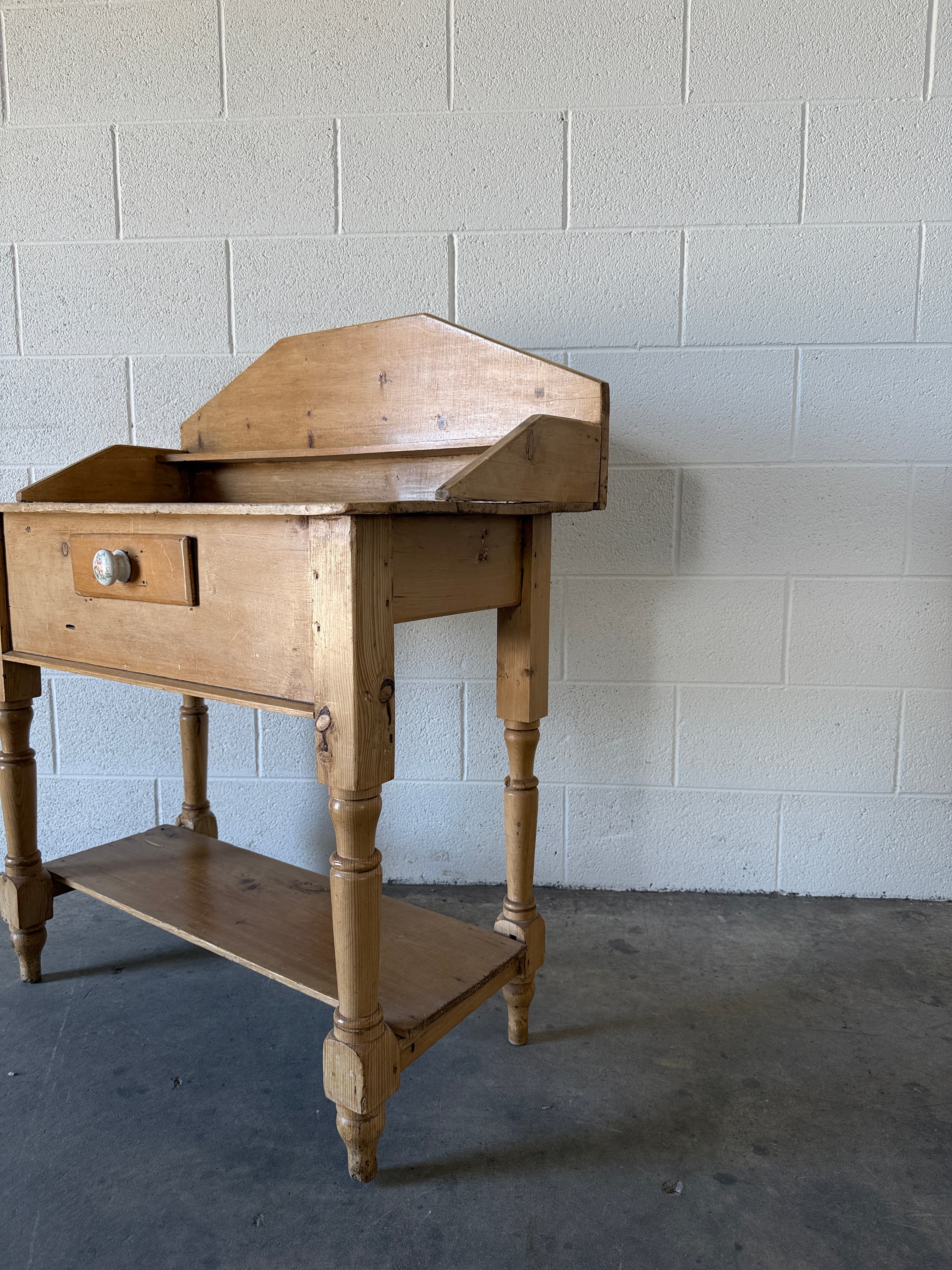 Gorgeous Antique Pine Side Table
