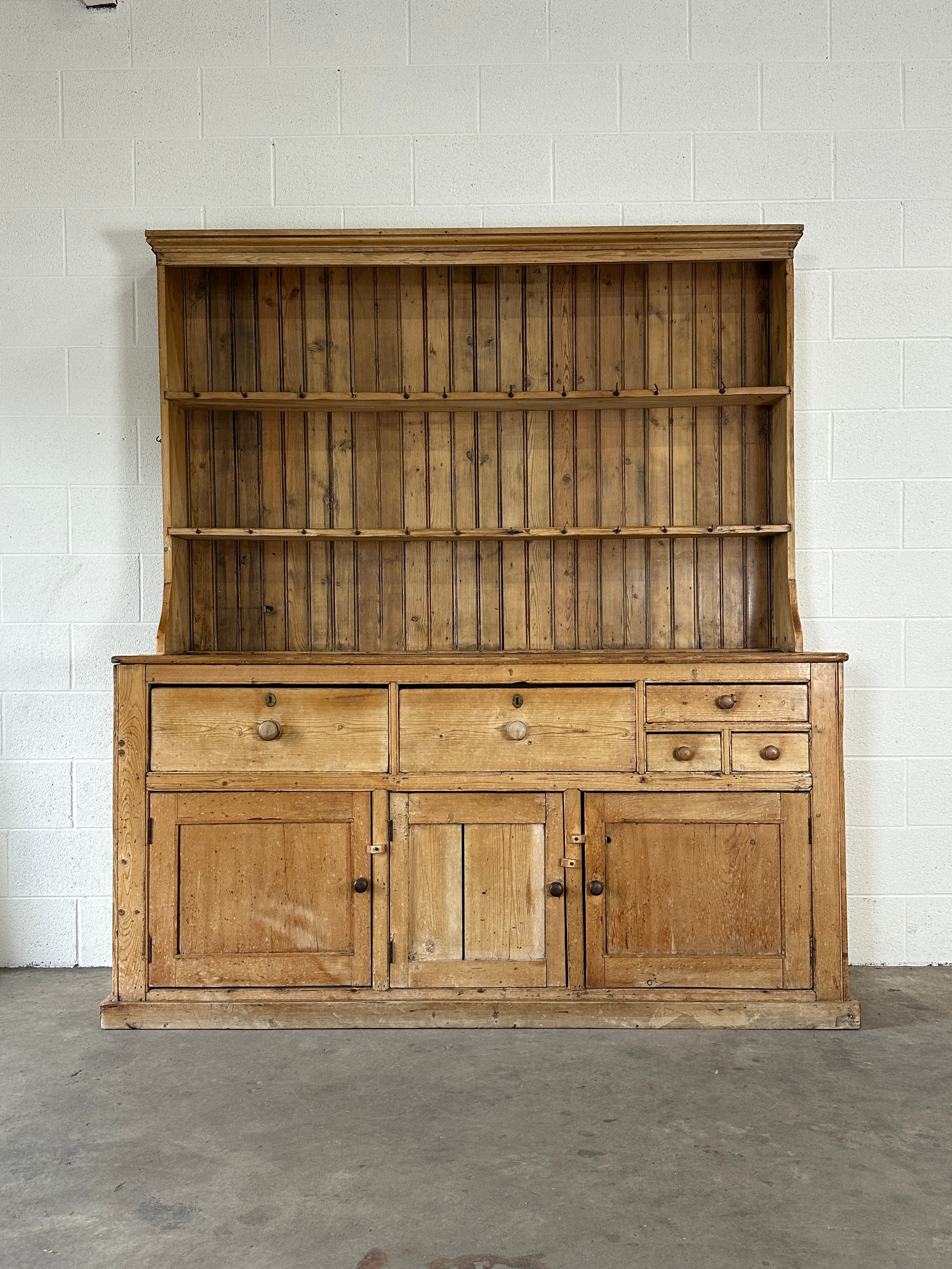 Country house kitchen dresser