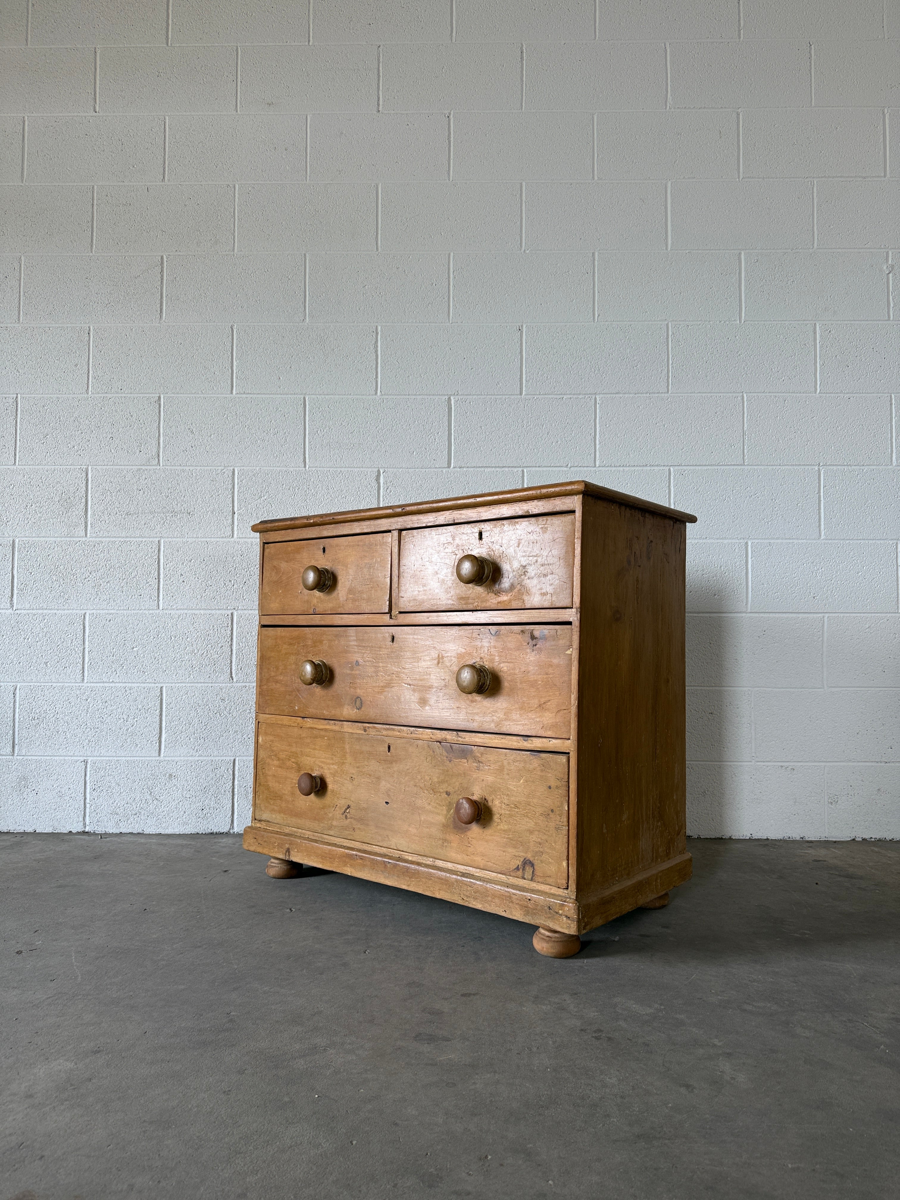 Rustic set of victorian pine drawers