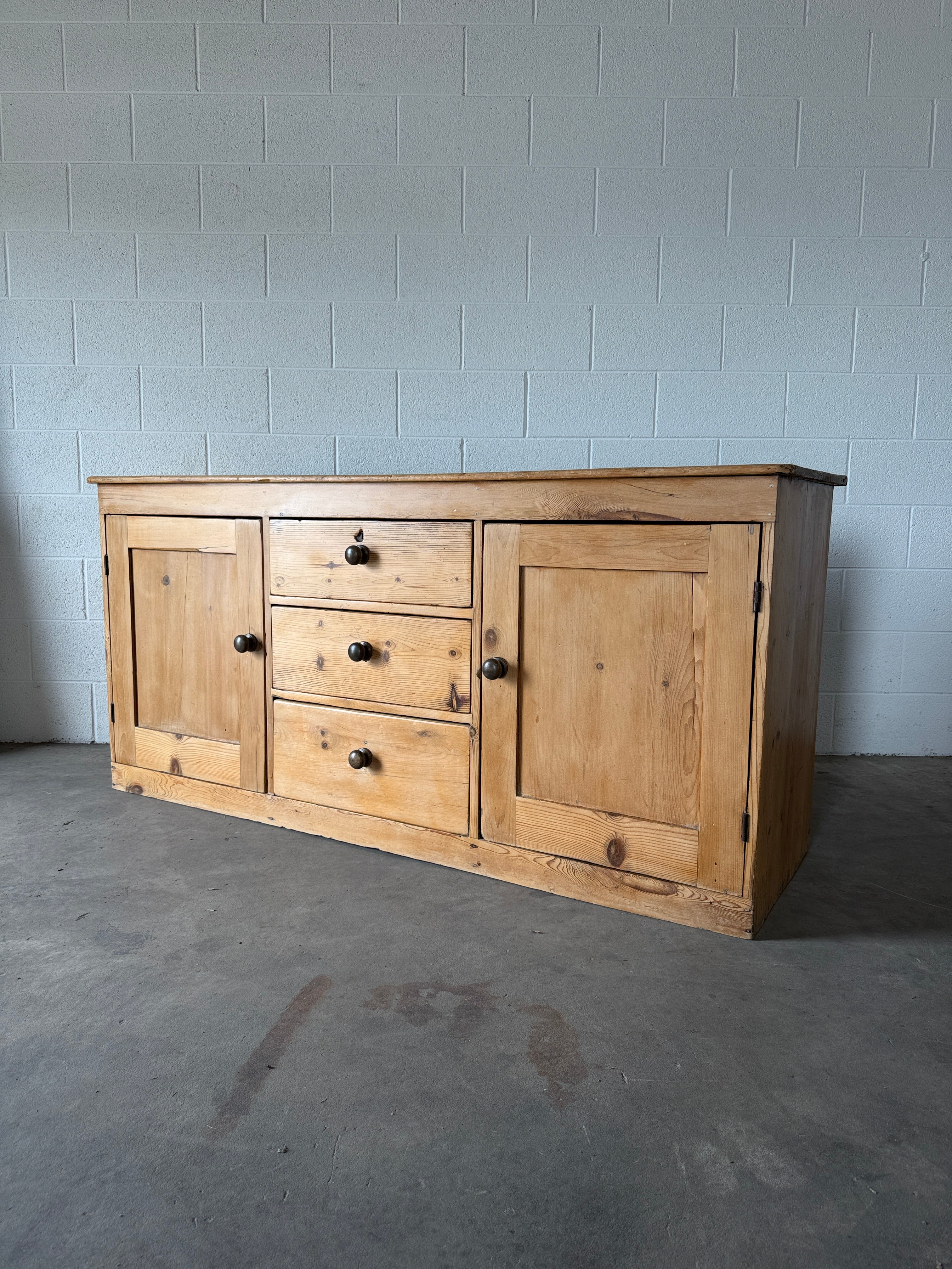 Simple Two Plank Top English Antique Pine Sideboard