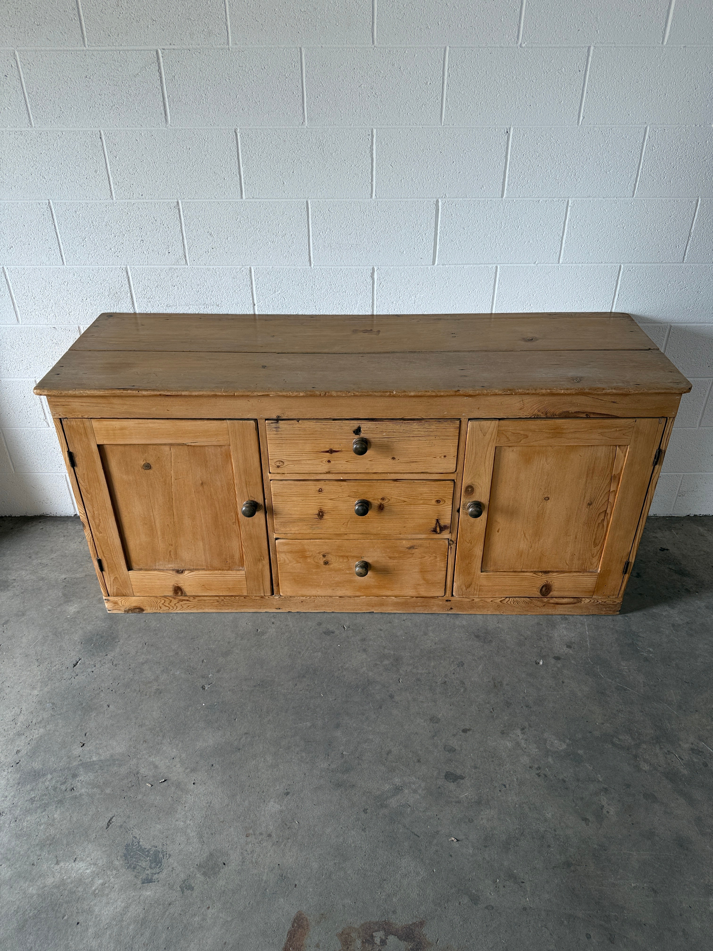 Simple Two Plank Top English Antique Pine Sideboard