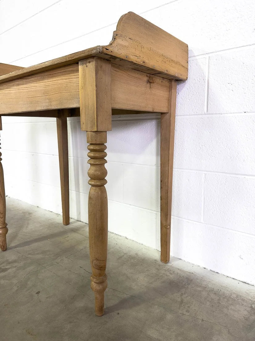 Small antique pine table or nightstand with turned legs