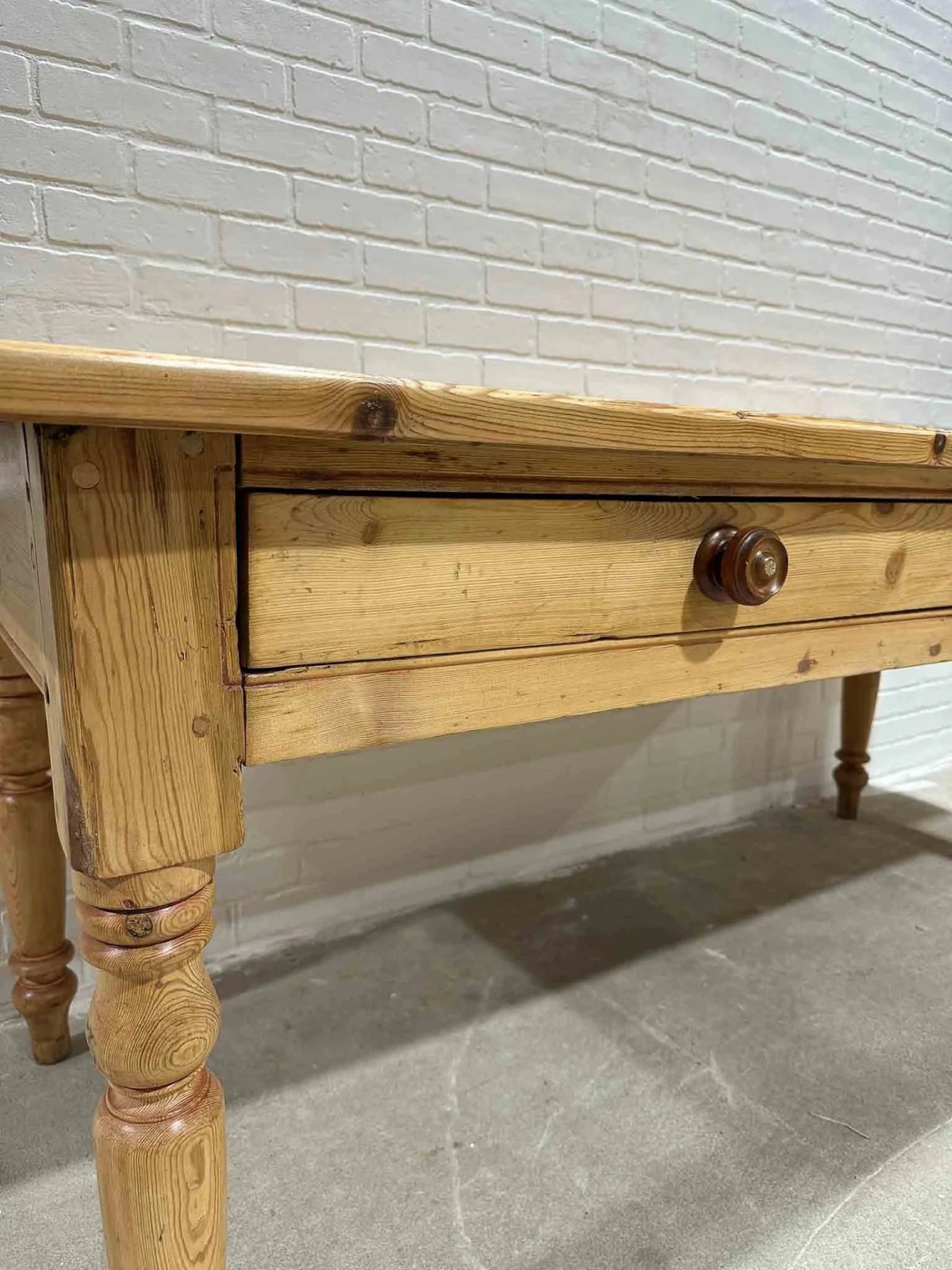 Antique English dining table with two drawers - House on Horizon