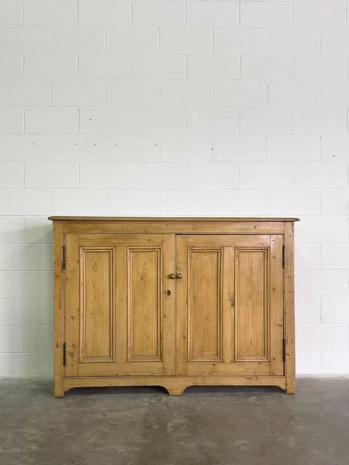 Antique English pine cupboard - House on Horizon