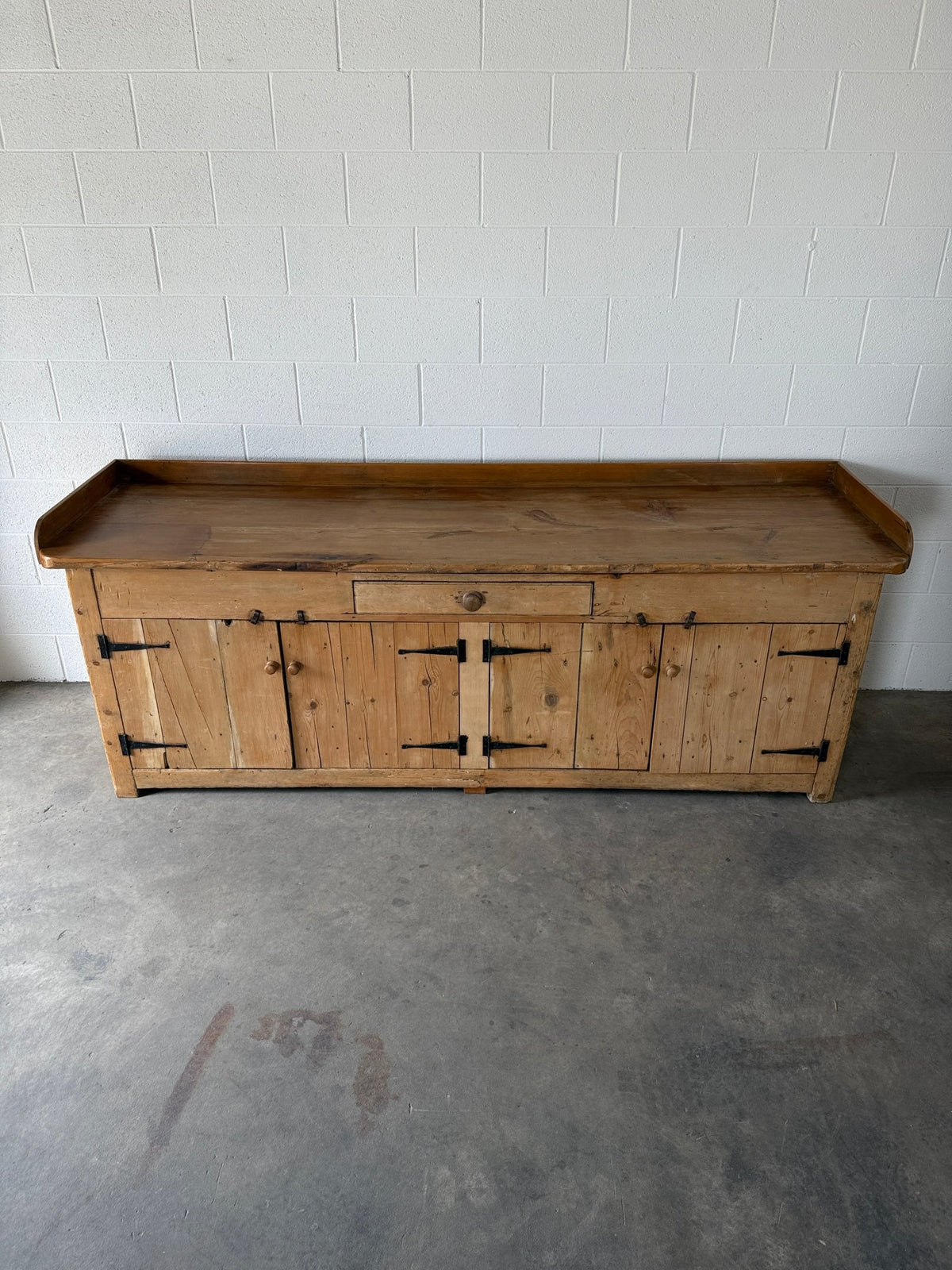 Antique English pine farmhouse counter or sideboard with baker’s rack - House on Horizon