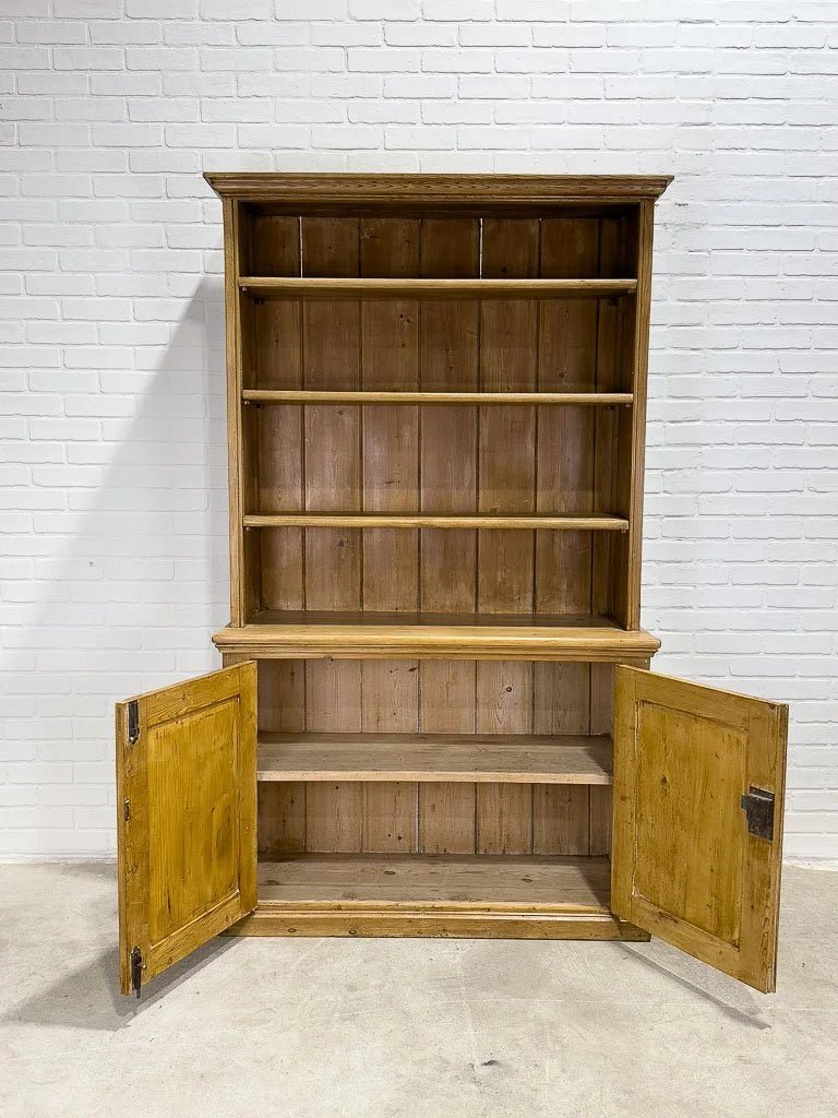 Antique English pine hutch with adjustable shelves - House on Horizon