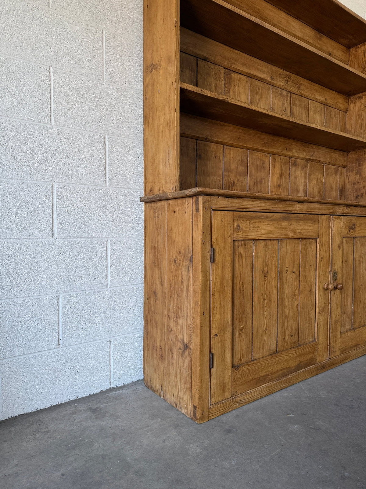 Antique English pine one-piece hutch - House on Horizon