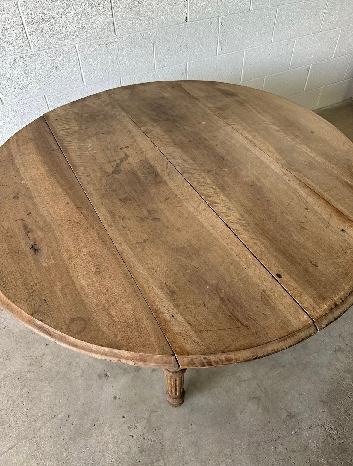 Antique French round farmhouse table - House on Horizon