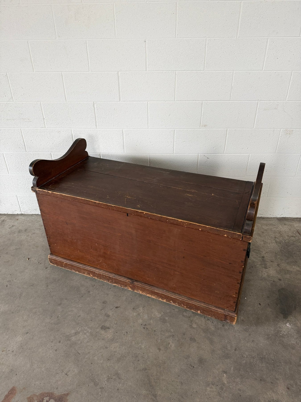 Antique painted pine blanket box - House on Horizon