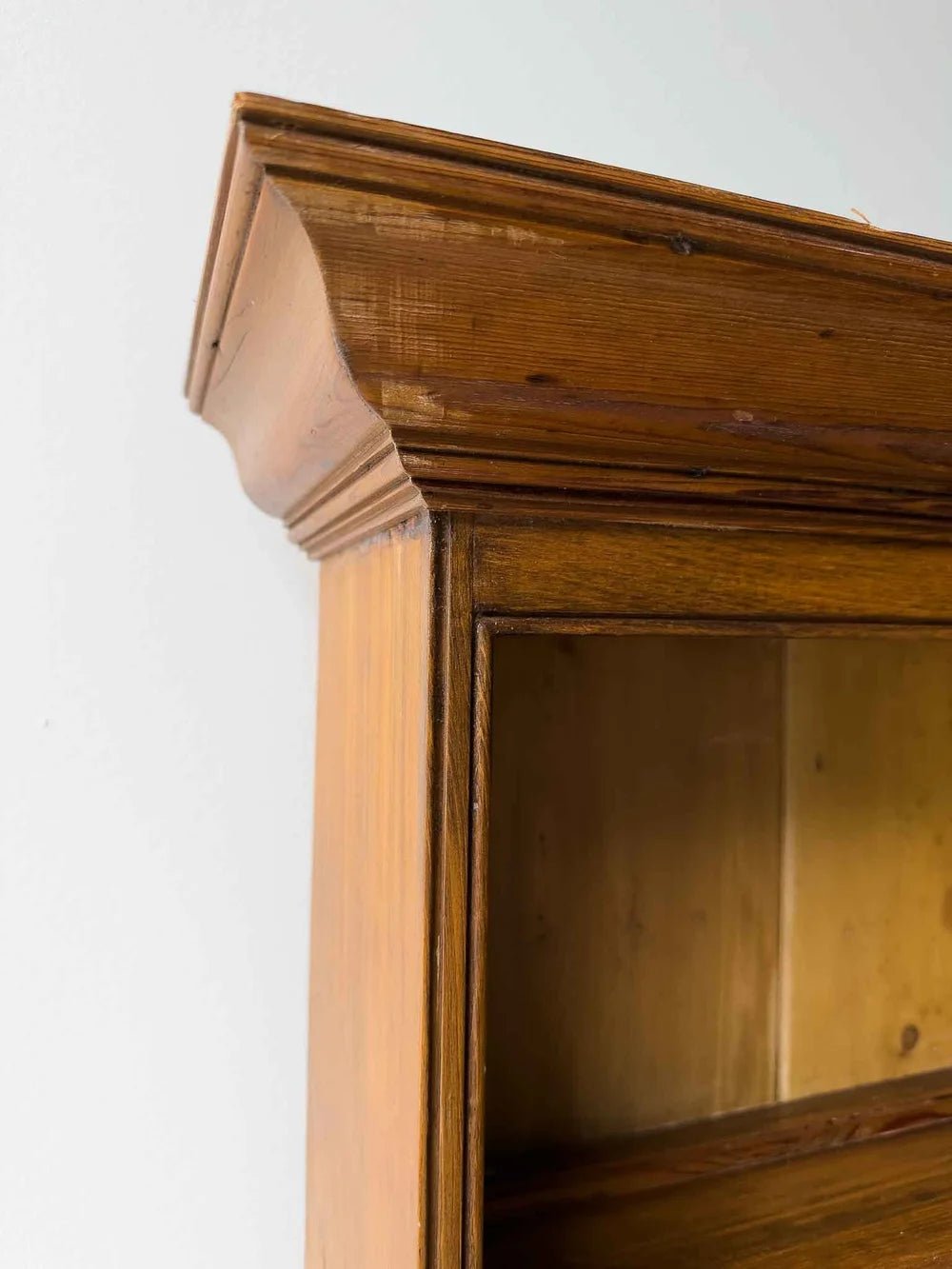 Antique Pembrokeshire Welsh kitchen dresser - House on Horizon
