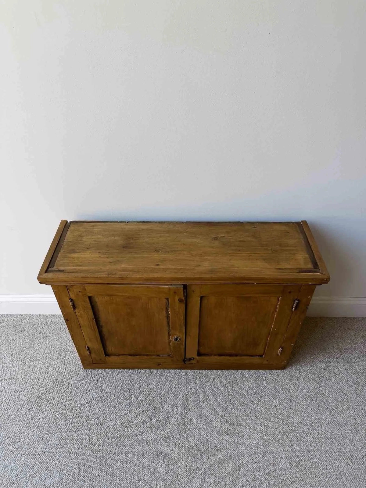 Antique pine cabinet - House on Horizon
