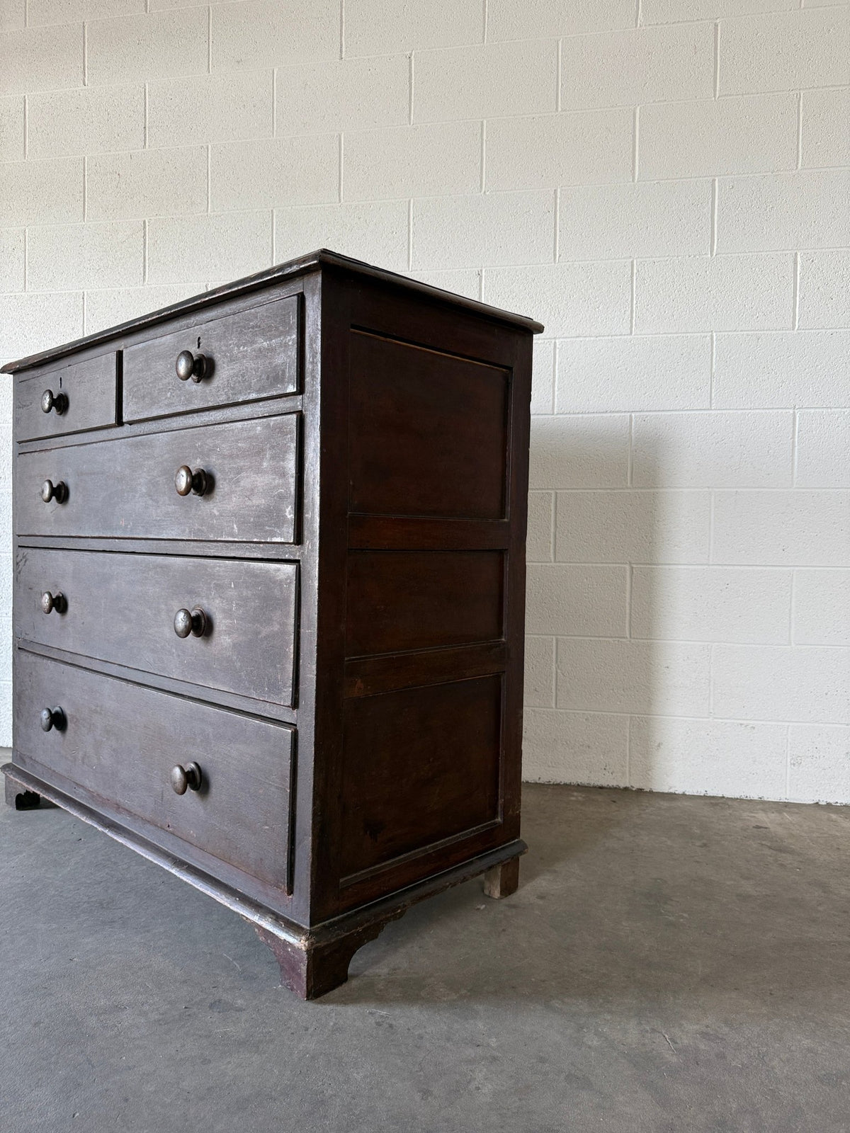 Antique Pine Chest of Drawers with a scumbled finish - House on Horizon
