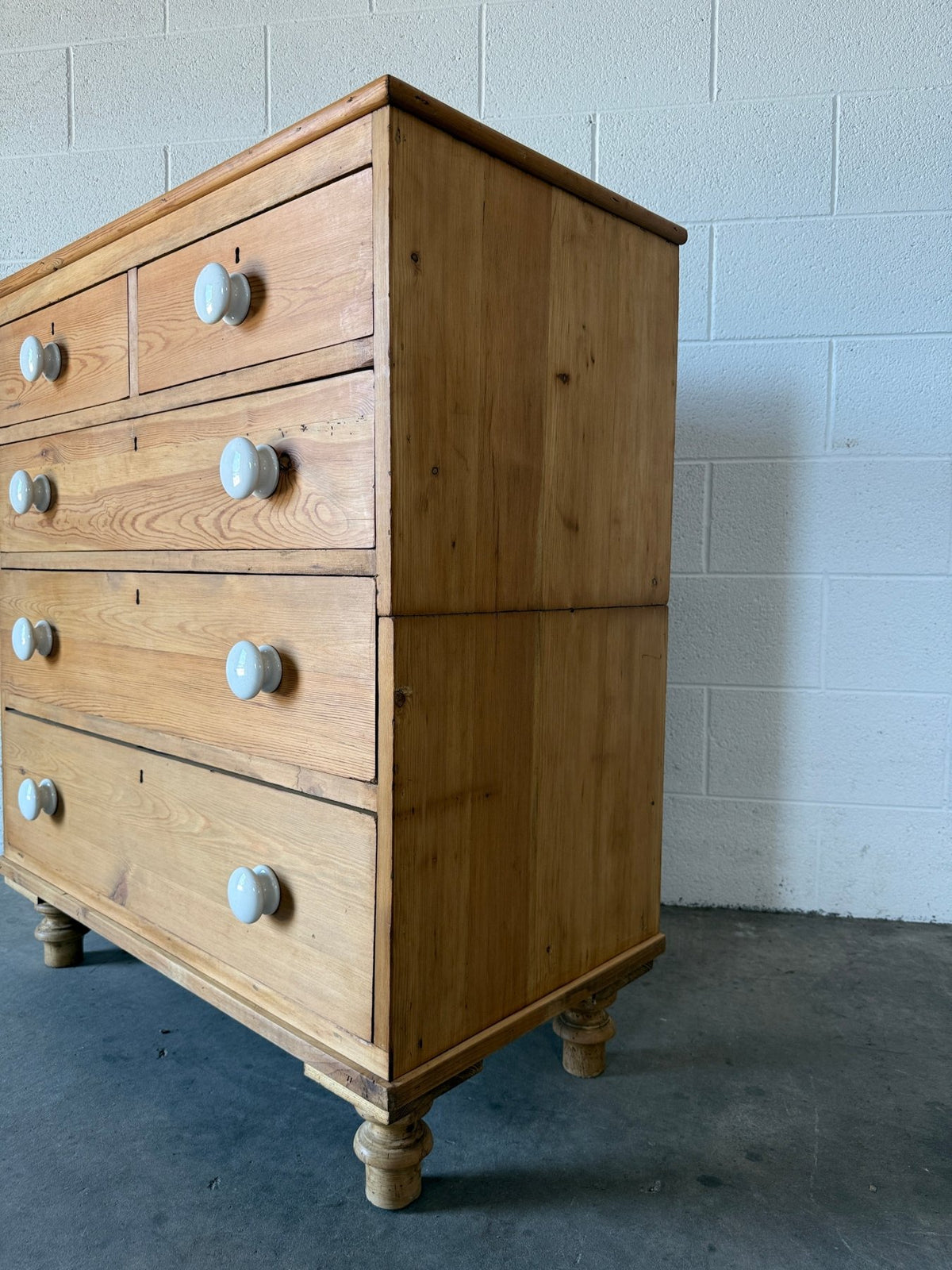 Antique Pine Chest of Drawers with White Knobs - House on Horizon