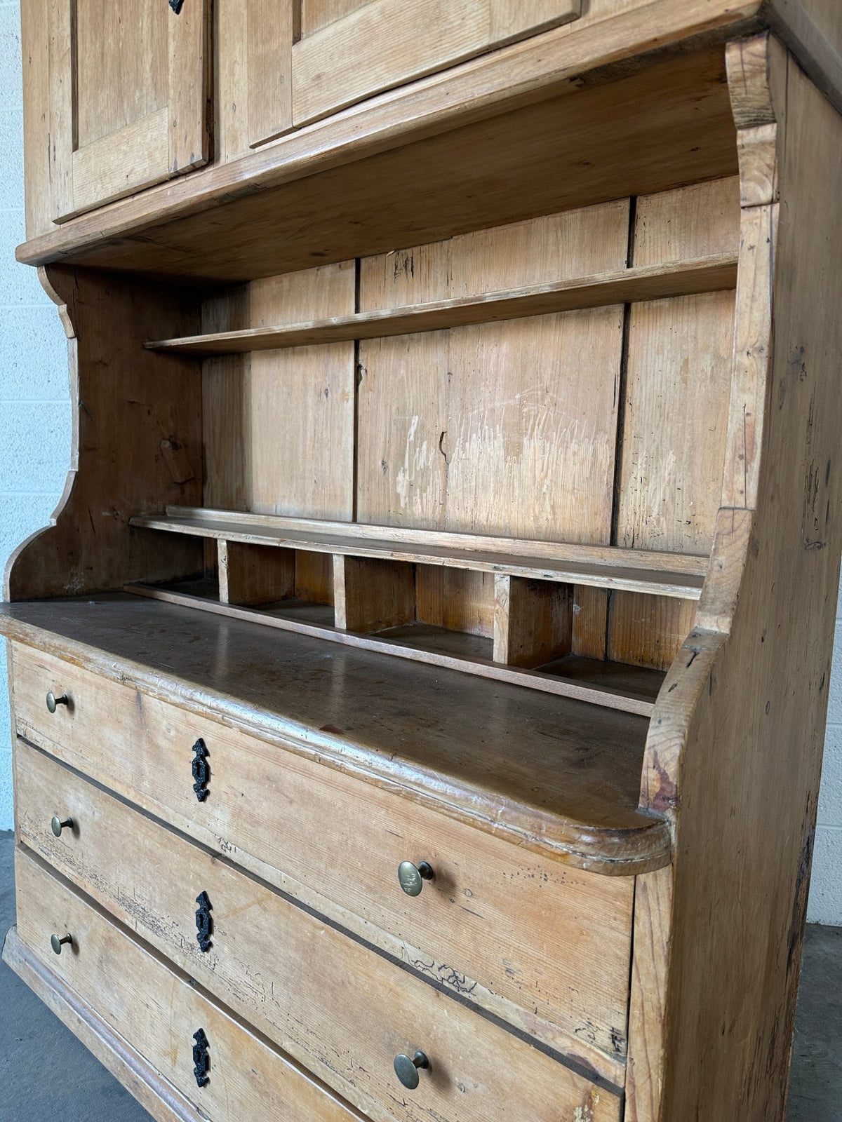 Antique Pine Hutch or Kitchen Cupboard - House on Horizon