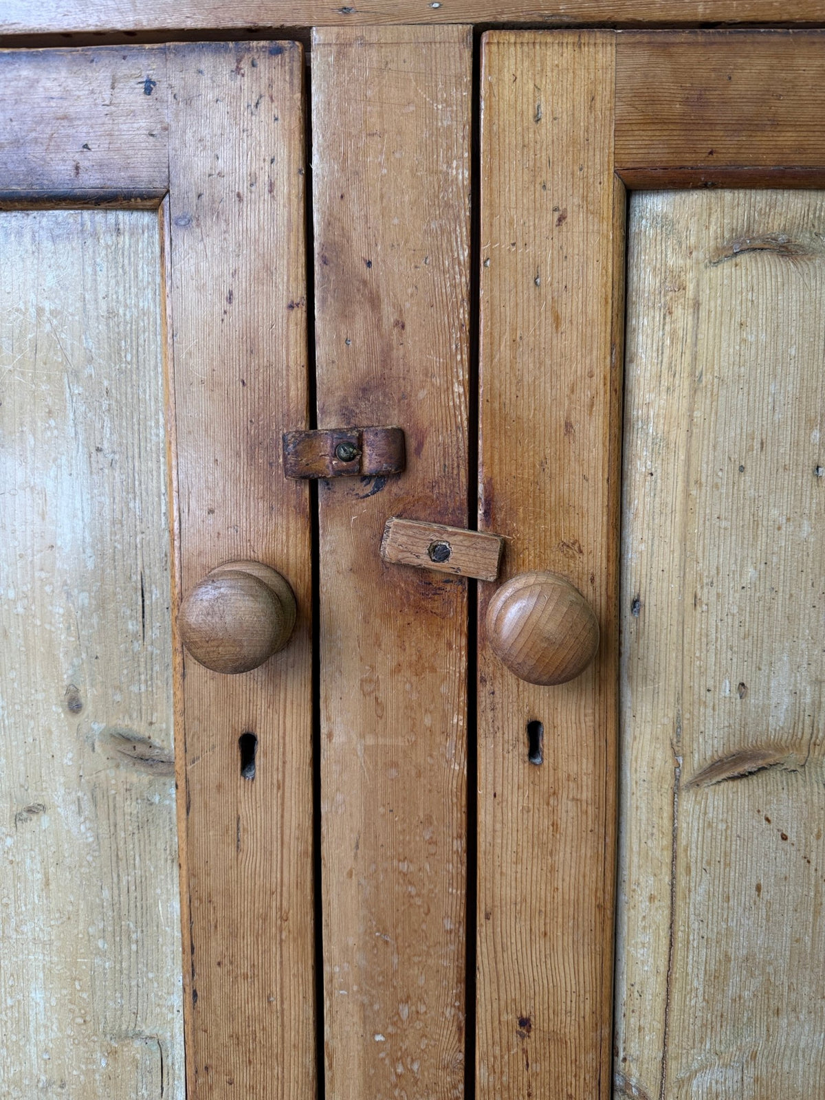 Antique pine waterfall kitchen dresser with hooks - House on Horizon
