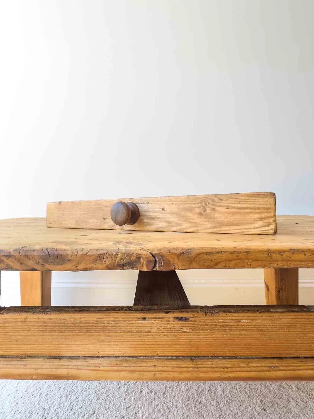 English antique pine coffee table - House on Horizon