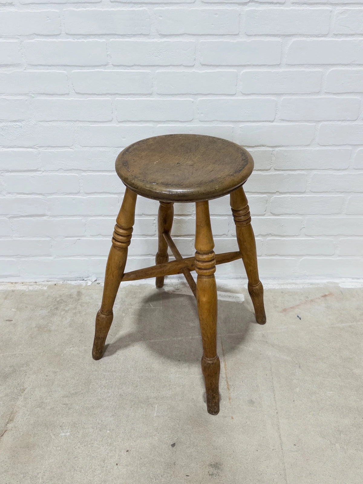 English antique stool 10 - House on Horizon
