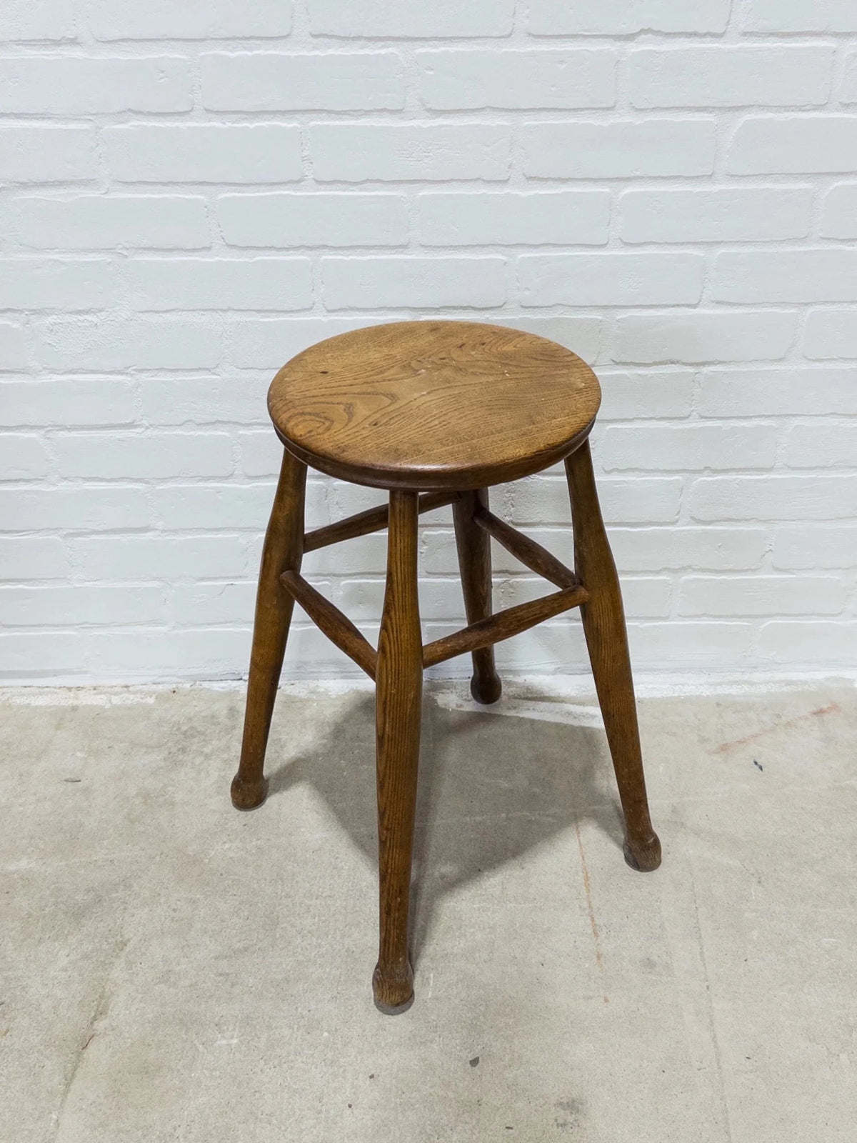 English antique stool 13 - House on Horizon