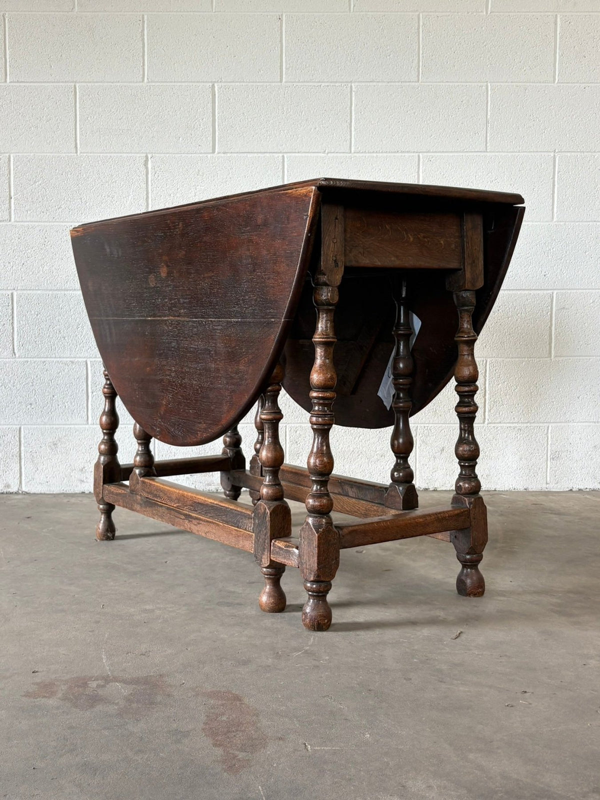 English Oak Gate Leg Table - House on Horizon