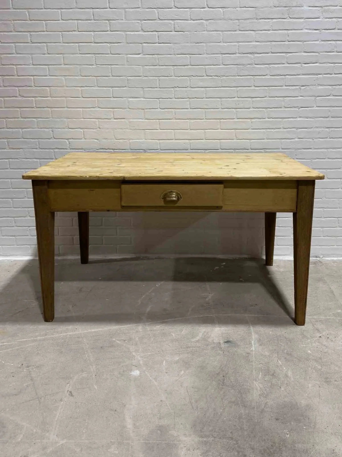 English Pine Kitchen Table - House on Horizon